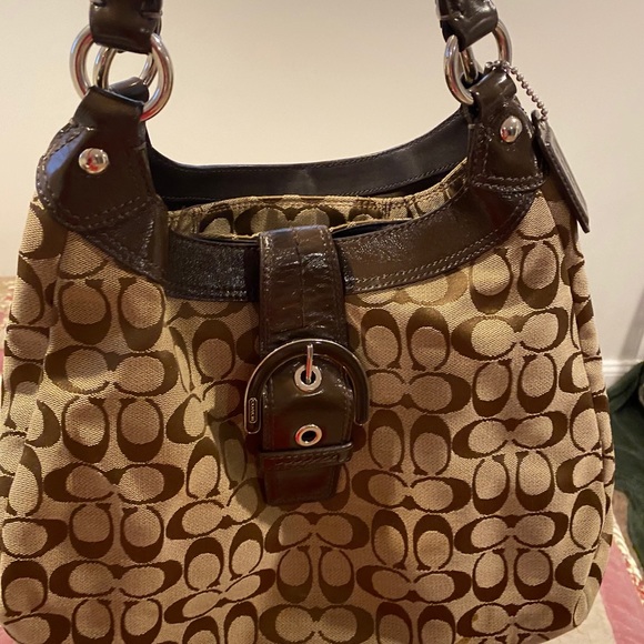 Coach shoulder bag - Picture 1 of 2